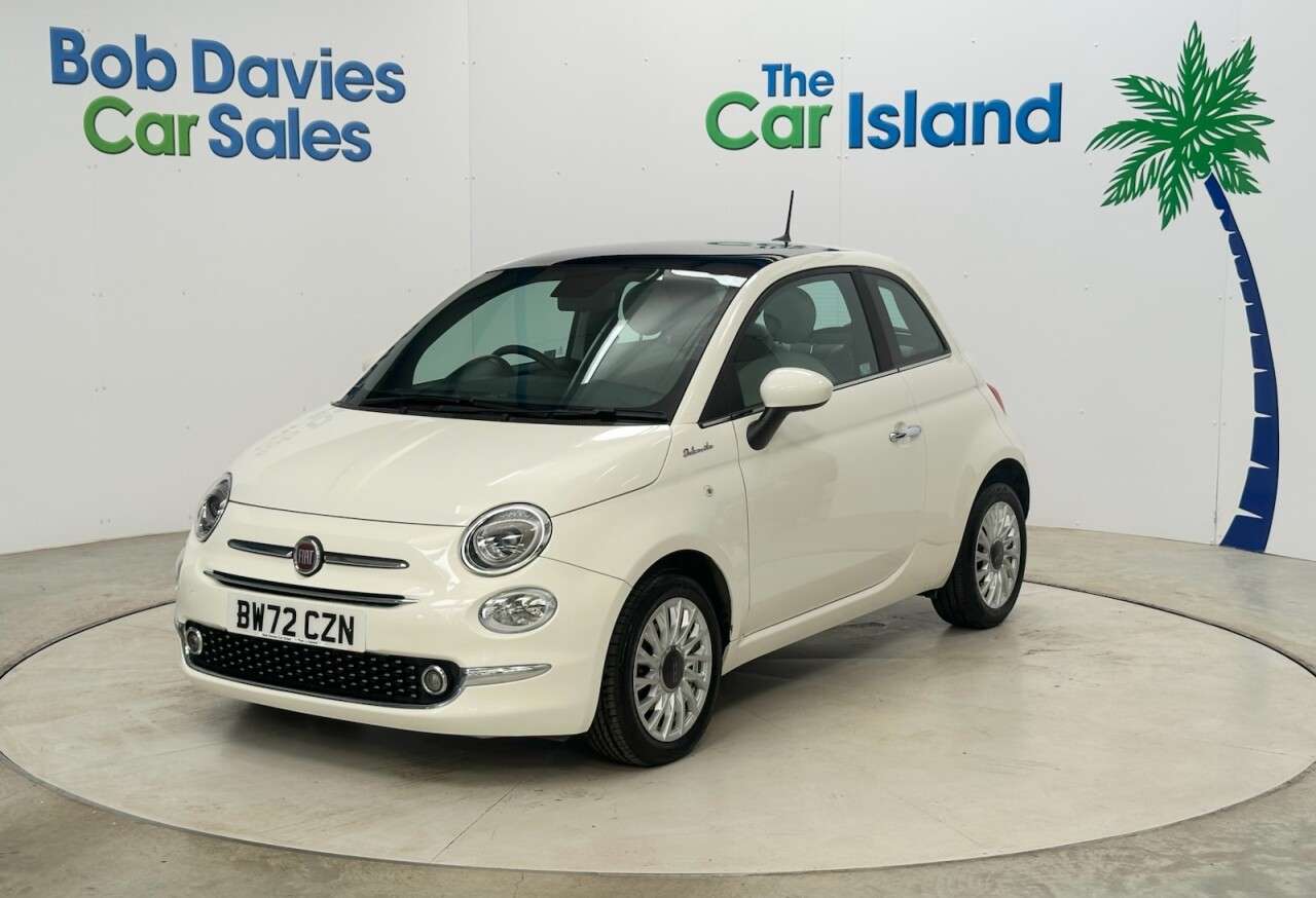 A 2023 FIAT 500 1.0 MHEV Dolcevita Hatchback 3dr Petrol Manual Euro 6 (s/s) (70 bhp) Bossa A 2023 FIAT 500 1.0 MHEV Dolcevita Hatchback 3dr Petrol Manual Euro 6 (s/s) (70 bhp) Bossa