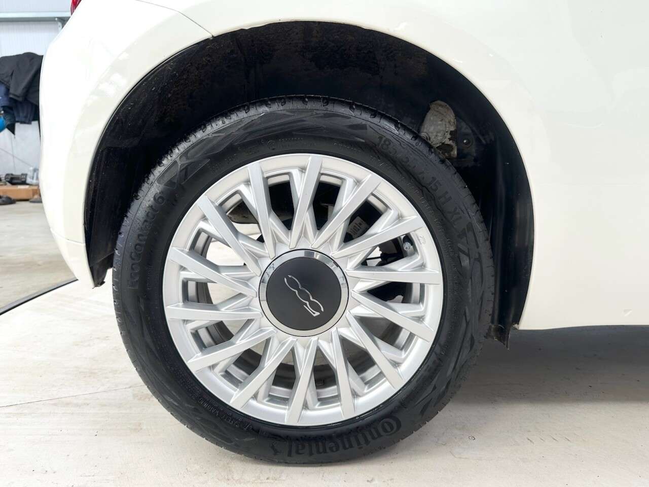2023 FIAT 500 2023 FIAT 500