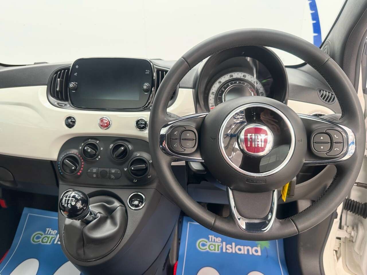 2023 FIAT 500 2023 FIAT 500