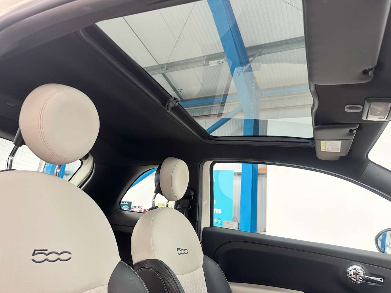 2023 FIAT 500 2023 FIAT 500