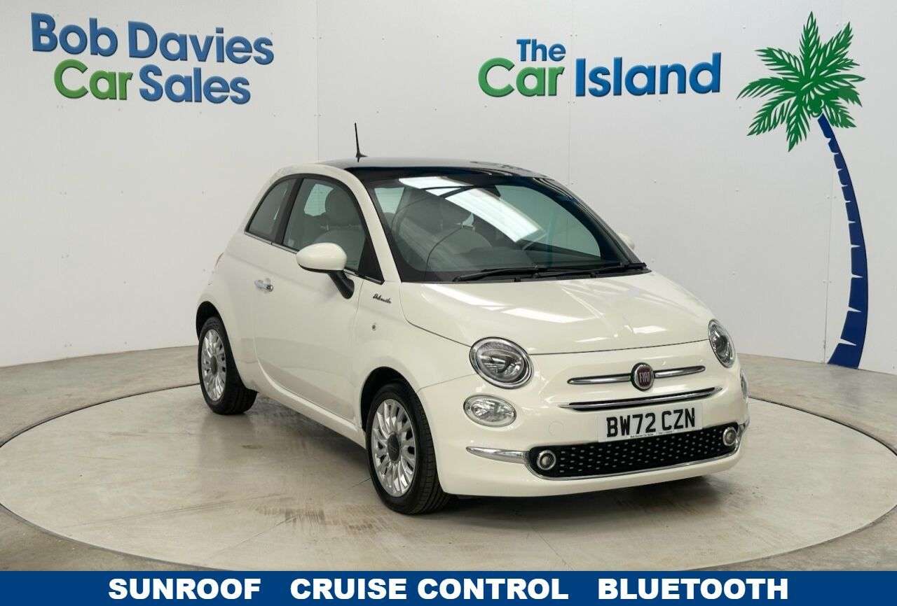 A 2023 FIAT 500 1.0 MHEV Dolcevita Hatchback 3dr Petrol Manual Euro 6 (s/s) (70 bhp) Bossa A 2023 FIAT 500 1.0 MHEV Dolcevita Hatchback 3dr Petrol Manual Euro 6 (s/s) (70 bhp) Bossa