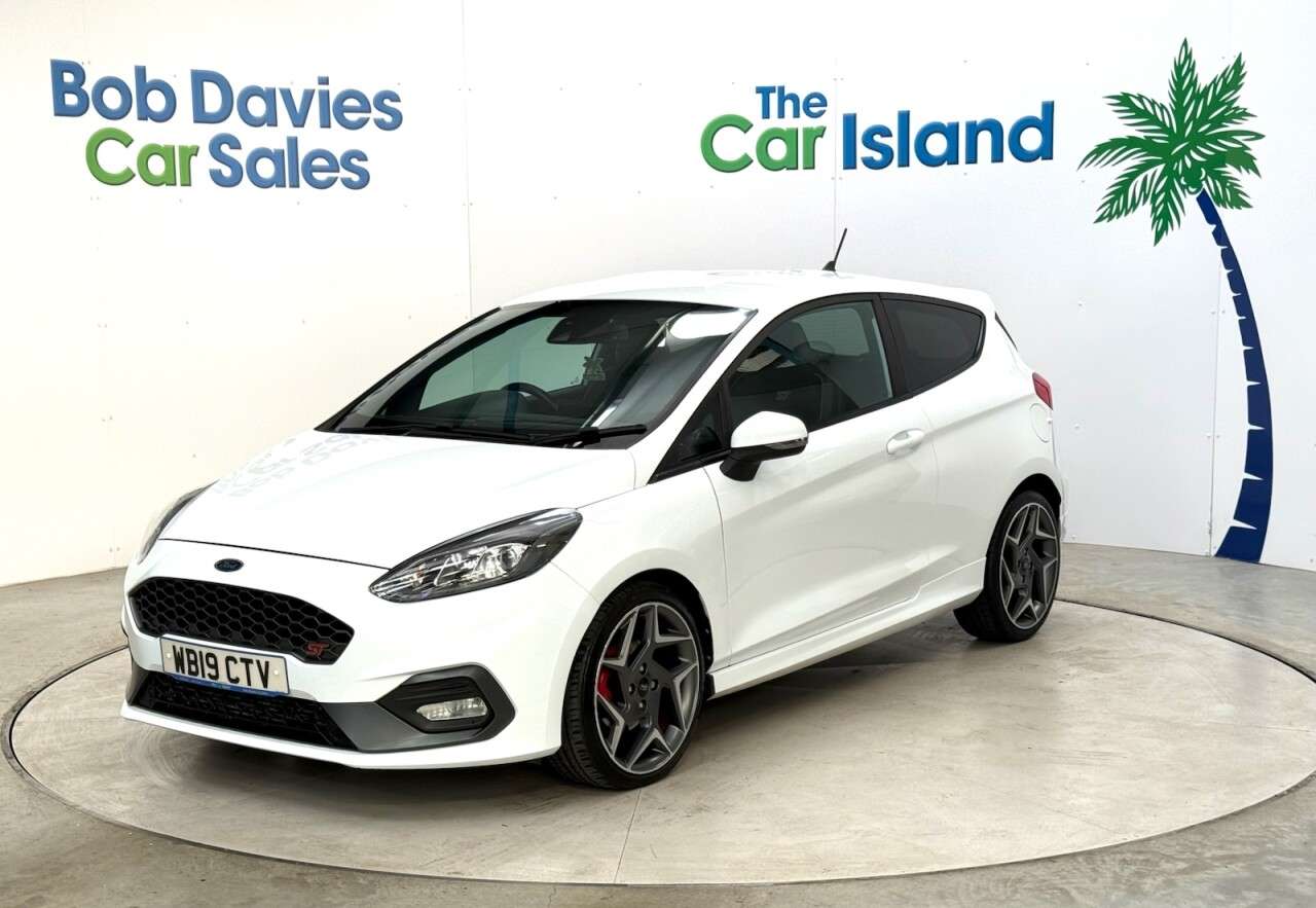 A 2019 FORD FIESTA 1.5T EcoBoost ST-3 Hatchback 3dr Petrol Manual Euro 6 (s/s) (200 ps) Heated A 2019 FORD FIESTA 1.5T EcoBoost ST-3 Hatchback 3dr Petrol Manual Euro 6 (s/s) (200 ps) Heated