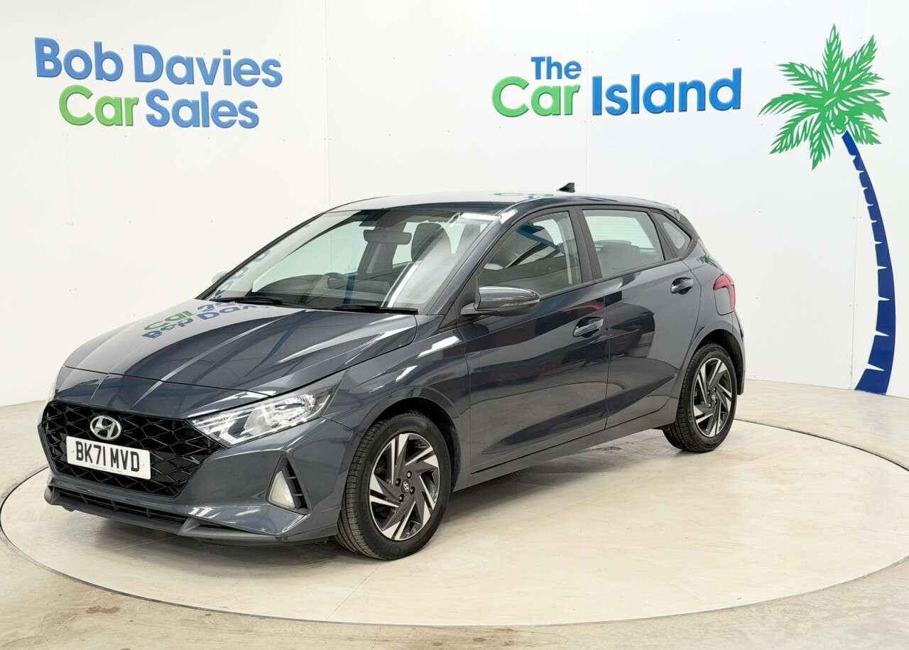 A 2021 HYUNDAI I20 1.0 T-GDi Element Hatchback 5dr Petrol Manual Euro 6 (s/s) (100 ps) Great S A 2021 HYUNDAI I20 1.0 T-GDi Element Hatchback 5dr Petrol Manual Euro 6 (s/s) (100 ps) Great S