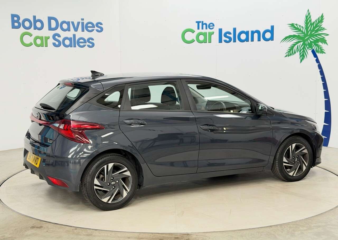 2021 HYUNDAI I20 2021 HYUNDAI I20