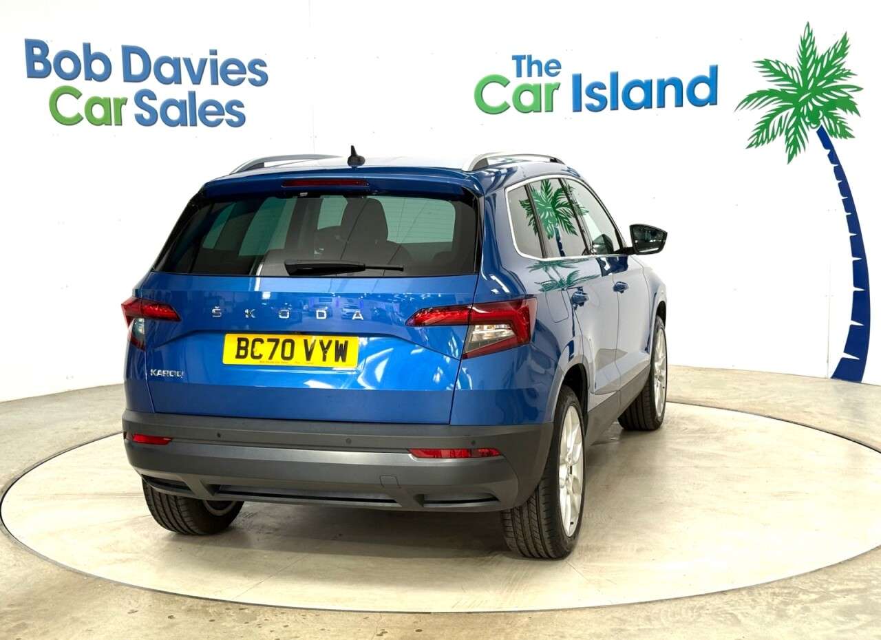 2020 SKODA KAROQ 2020 SKODA KAROQ