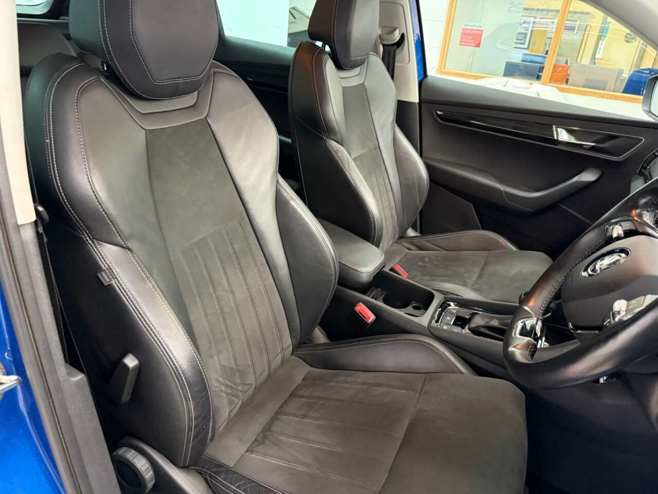2020 SKODA KAROQ 2020 SKODA KAROQ