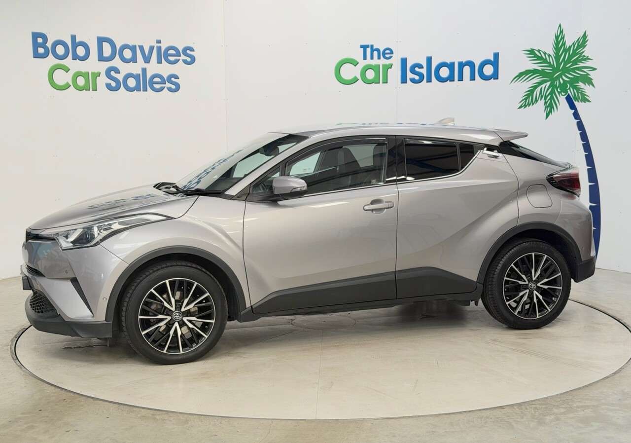2018 TOYOTA C-HR 2018 TOYOTA C-HR
