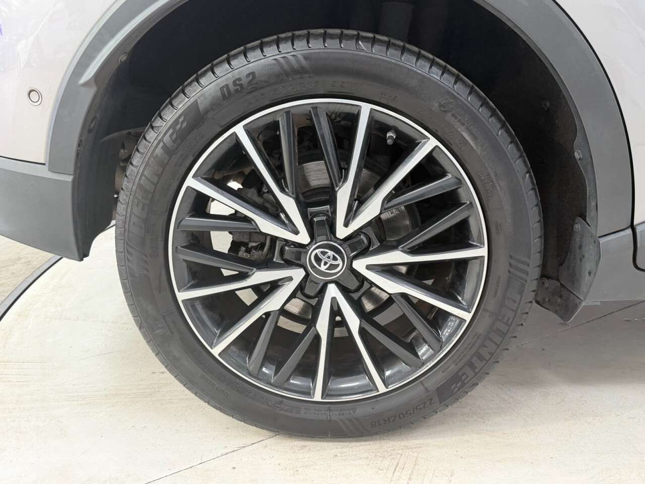 2018 TOYOTA C-HR 2018 TOYOTA C-HR