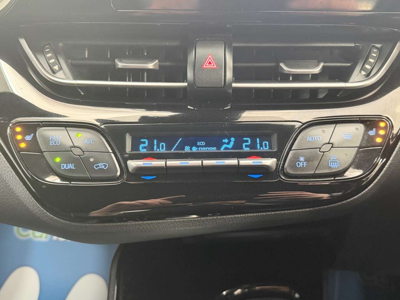 2018 TOYOTA C-HR 2018 TOYOTA C-HR