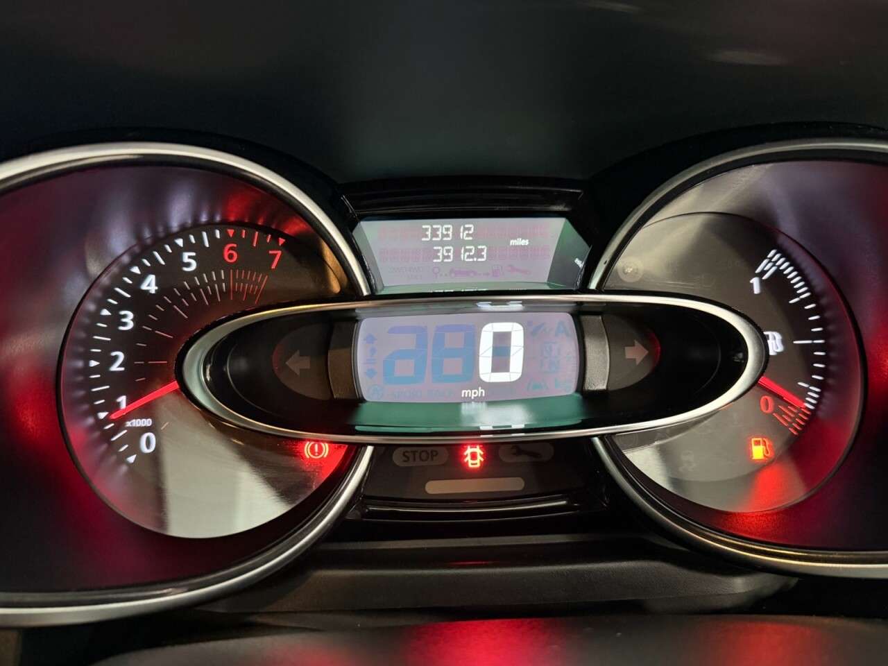 2019 RENAULT CLIO 2019 RENAULT CLIO