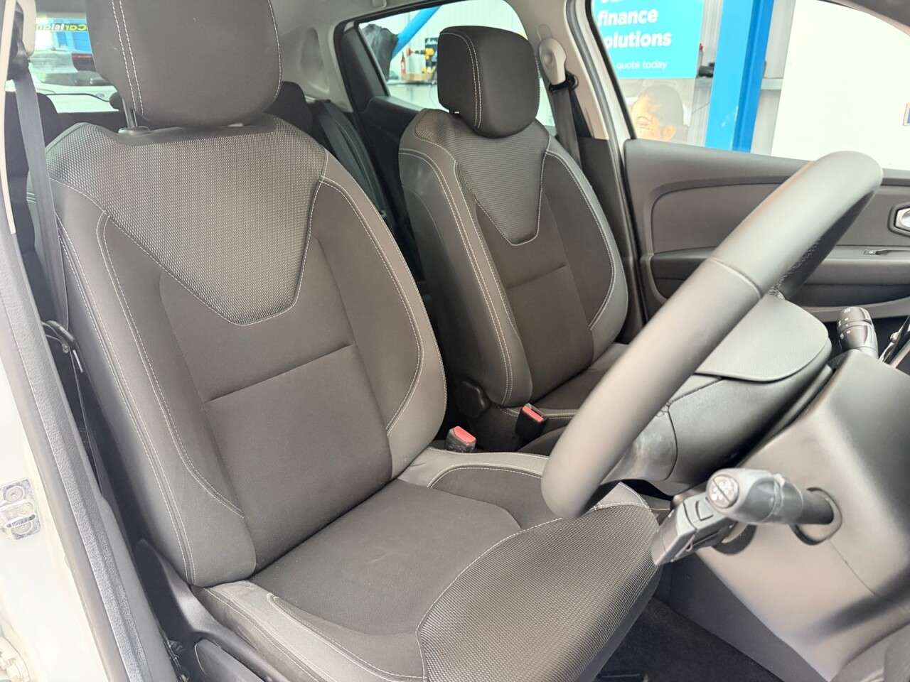 2019 RENAULT CLIO 2019 RENAULT CLIO