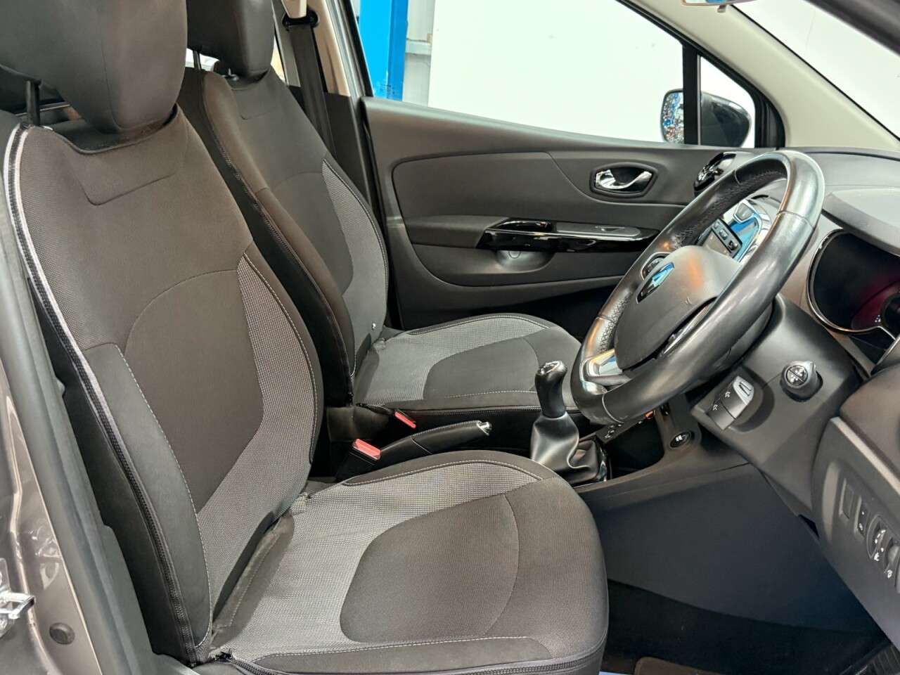 2017 RENAULT CAPTUR 2017 RENAULT CAPTUR