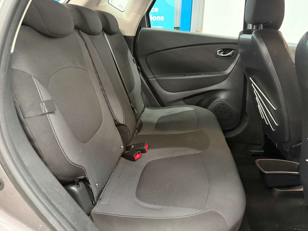 2017 RENAULT CAPTUR 2017 RENAULT CAPTUR