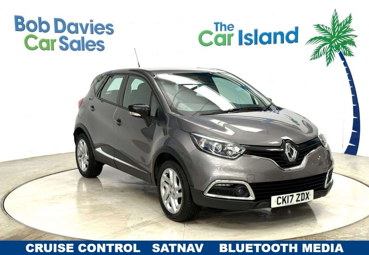 A 2017 RENAULT CAPTUR 0.9 TCe ENERGY Dynamique Nav SUV 5dr Petrol Manual Euro 6 (s/s) (90 ps) FUL A 2017 RENAULT CAPTUR 0.9 TCe ENERGY Dynamique Nav SUV 5dr Petrol Manual Euro 6 (s/s) (90 ps) FUL