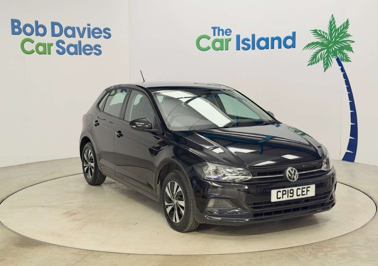 A 2019 VOLKSWAGEN POLO 1.0 TSI GPF SE Hatchback 5dr Petrol Manual Euro 6 (s/s) (95 ps) App Connect A 2019 VOLKSWAGEN POLO 1.0 TSI GPF SE Hatchback 5dr Petrol Manual Euro 6 (s/s) (95 ps) App Connect