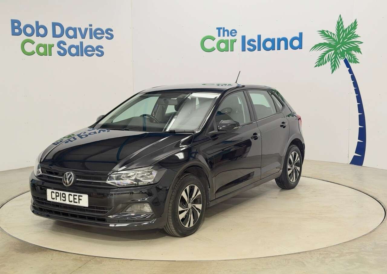 A 2019 VOLKSWAGEN POLO 1.0 TSI GPF SE Hatchback 5dr Petrol Manual Euro 6 (s/s) (95 ps) App Connect A 2019 VOLKSWAGEN POLO 1.0 TSI GPF SE Hatchback 5dr Petrol Manual Euro 6 (s/s) (95 ps) App Connect