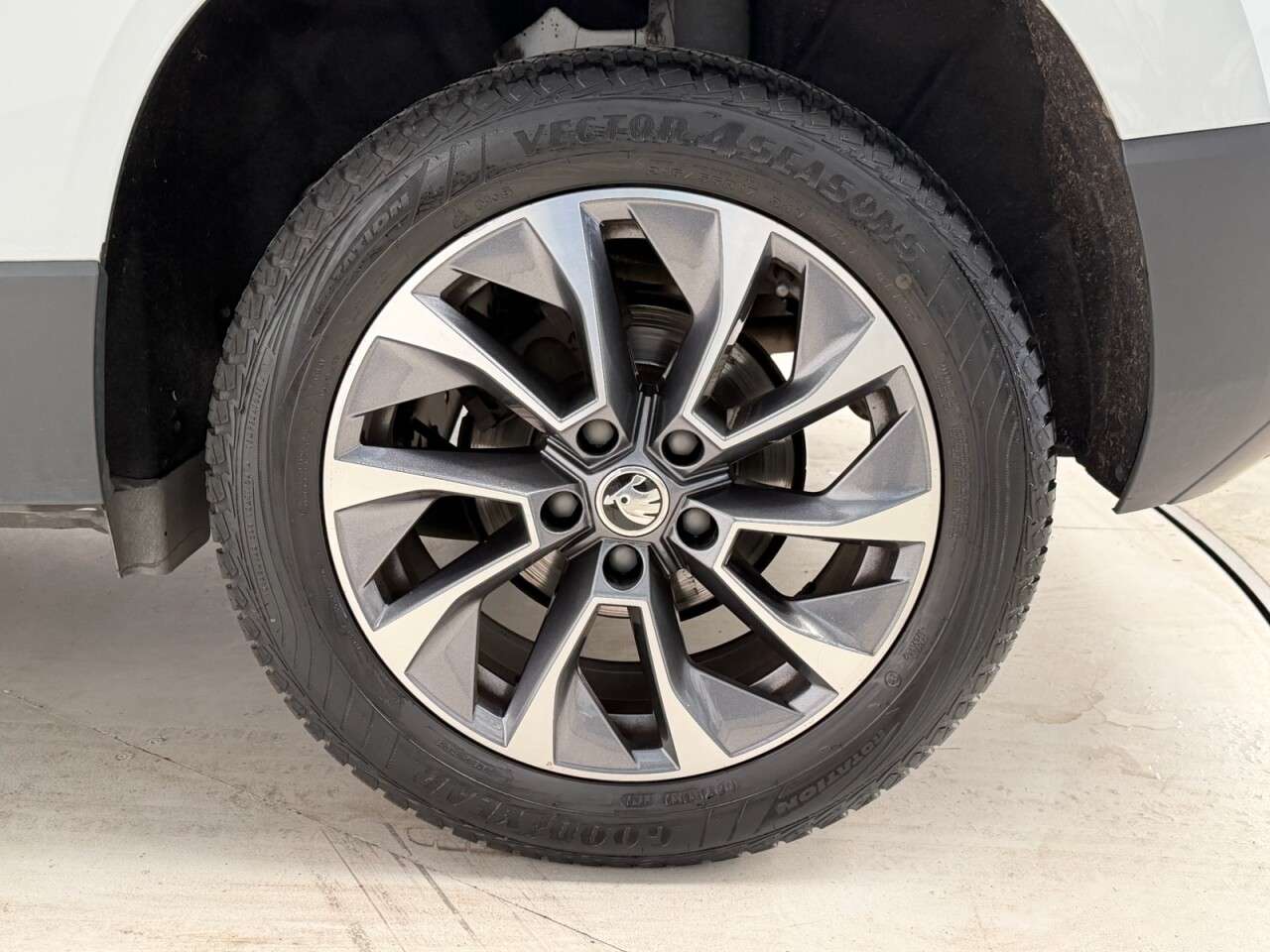 2020 SKODA KAROQ 2020 SKODA KAROQ