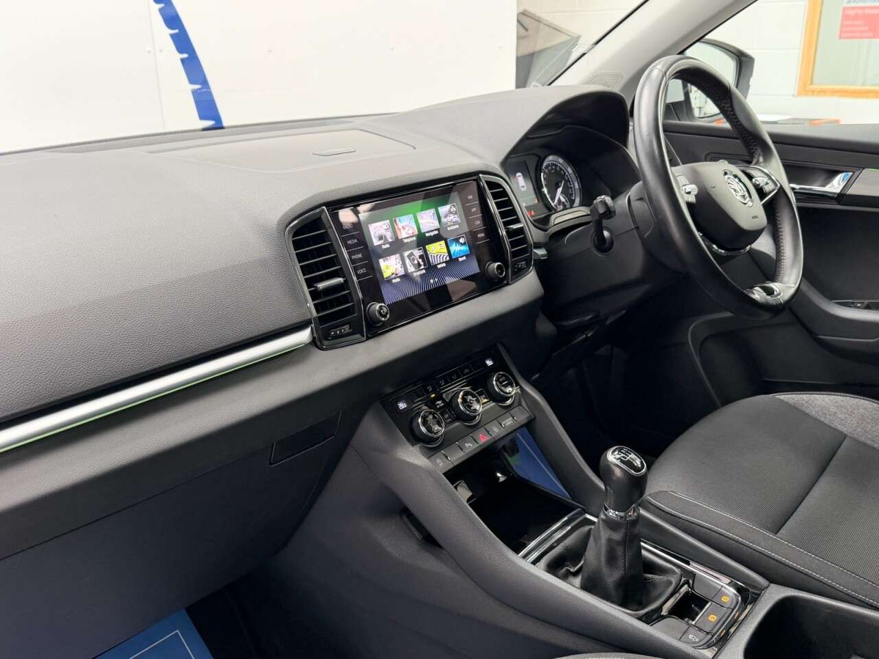 2020 SKODA KAROQ 2020 SKODA KAROQ