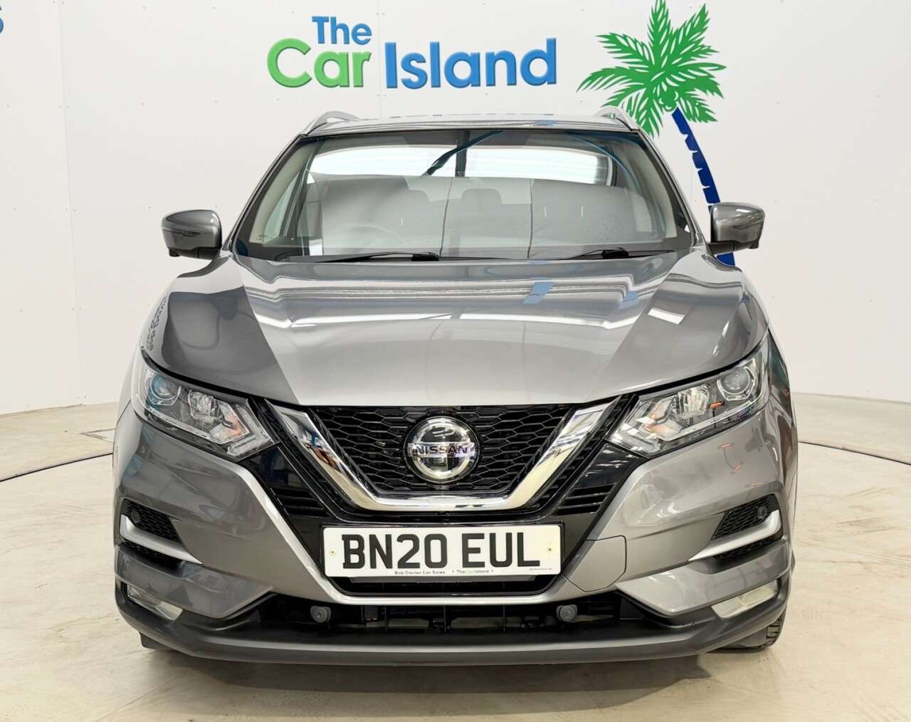A 2020 NISSAN QASHQAI 1.3 DIG-T N-Connecta SUV 5dr Petrol DCT Auto Euro 6 (s/s) (160 ps) Touchscr A 2020 NISSAN QASHQAI 1.3 DIG-T N-Connecta SUV 5dr Petrol DCT Auto Euro 6 (s/s) (160 ps) Touchscr