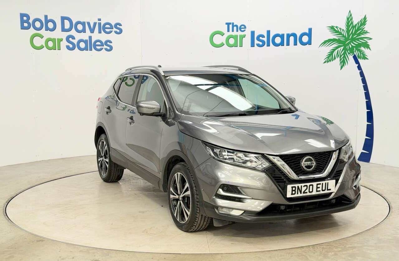 A 2020 NISSAN QASHQAI 1.3 DIG-T N-Connecta SUV 5dr Petrol DCT Auto Euro 6 (s/s) (160 ps) Touchscr A 2020 NISSAN QASHQAI 1.3 DIG-T N-Connecta SUV 5dr Petrol DCT Auto Euro 6 (s/s) (160 ps) Touchscr