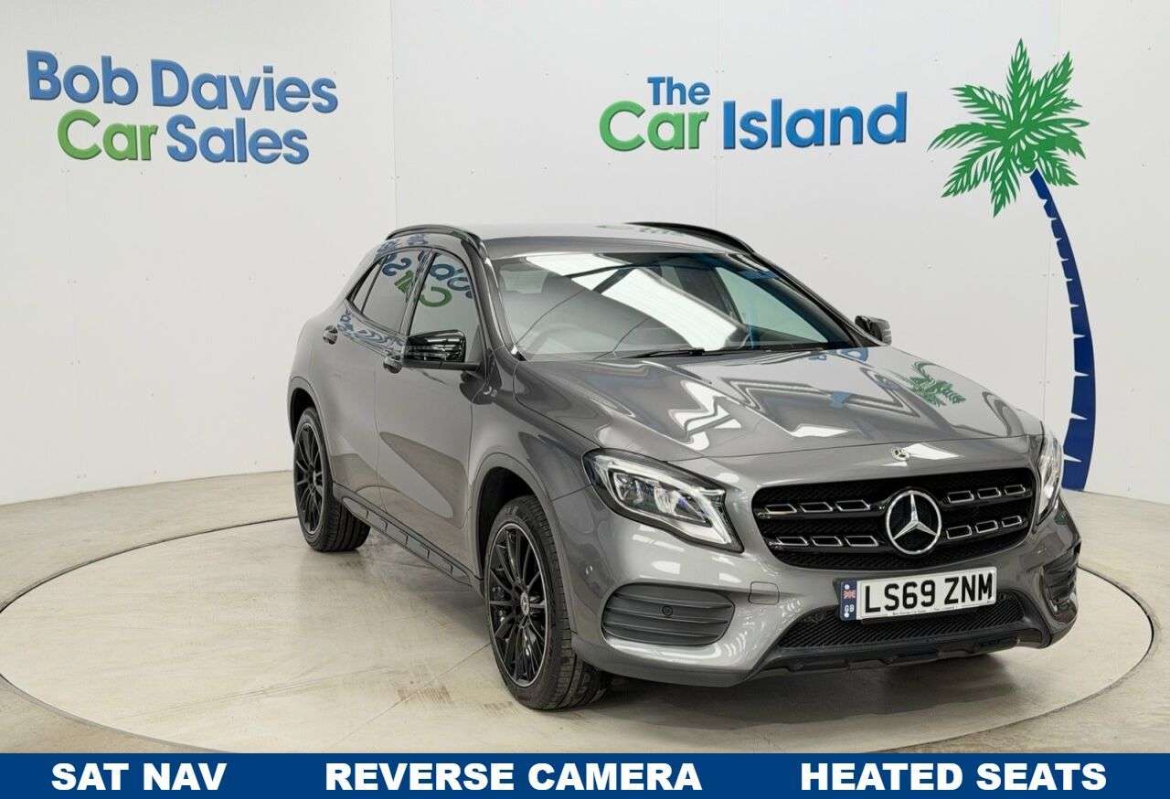 A 2019 MERCEDES-BENZ GLA 1.6 GLA200 AMG Line Edition SUV 5dr Petrol 7G-DCT Euro 6 (s/s) (156 ps) AMG A 2019 MERCEDES-BENZ GLA 1.6 GLA200 AMG Line Edition SUV 5dr Petrol 7G-DCT Euro 6 (s/s) (156 ps) AMG