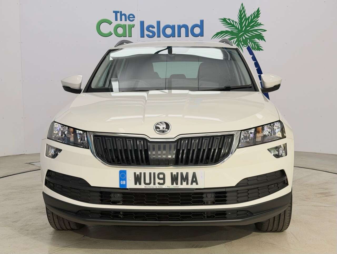 A 2019 SKODA KAROQ 1.5 TSI ACT SE SUV 5dr Petrol Manual Euro 6 (s/s) (150 ps) Dual Climate, Sp A 2019 SKODA KAROQ 1.5 TSI ACT SE SUV 5dr Petrol Manual Euro 6 (s/s) (150 ps) Dual Climate, Sp