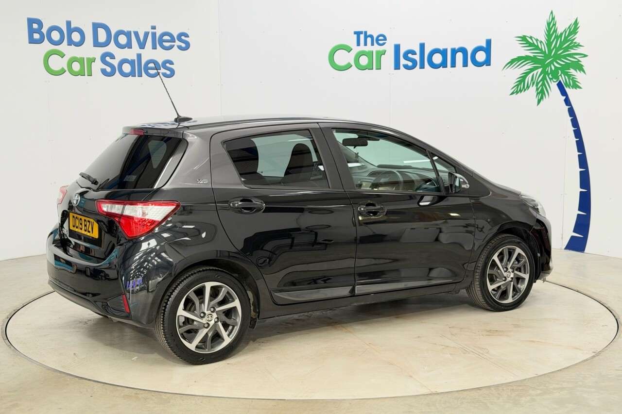 2019 TOYOTA YARIS 2019 TOYOTA YARIS