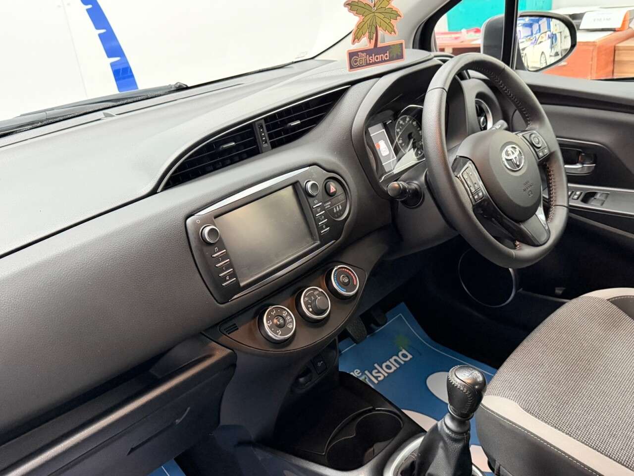 2019 TOYOTA YARIS 2019 TOYOTA YARIS
