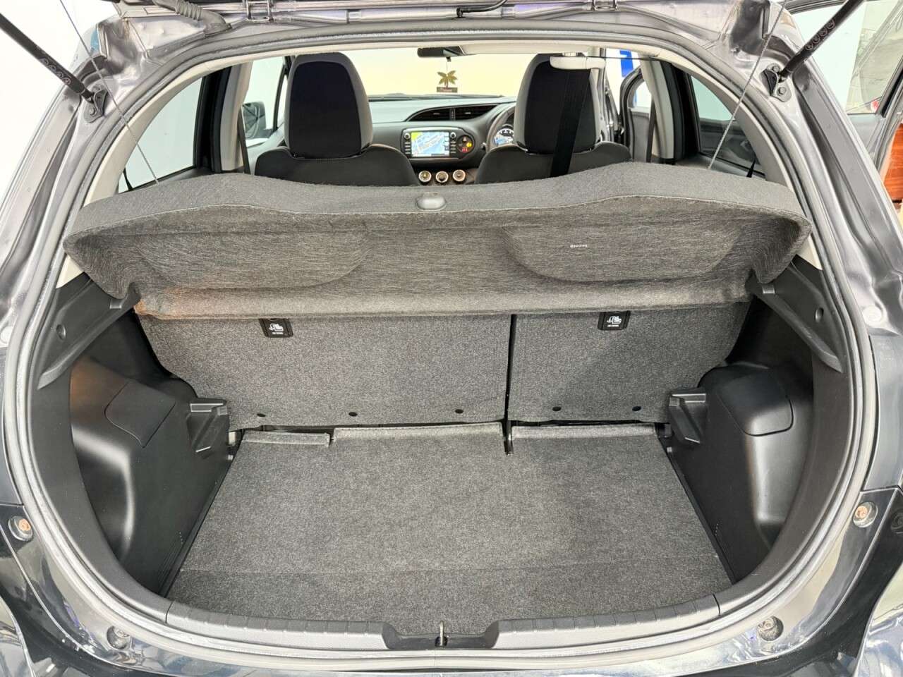2019 TOYOTA YARIS 2019 TOYOTA YARIS