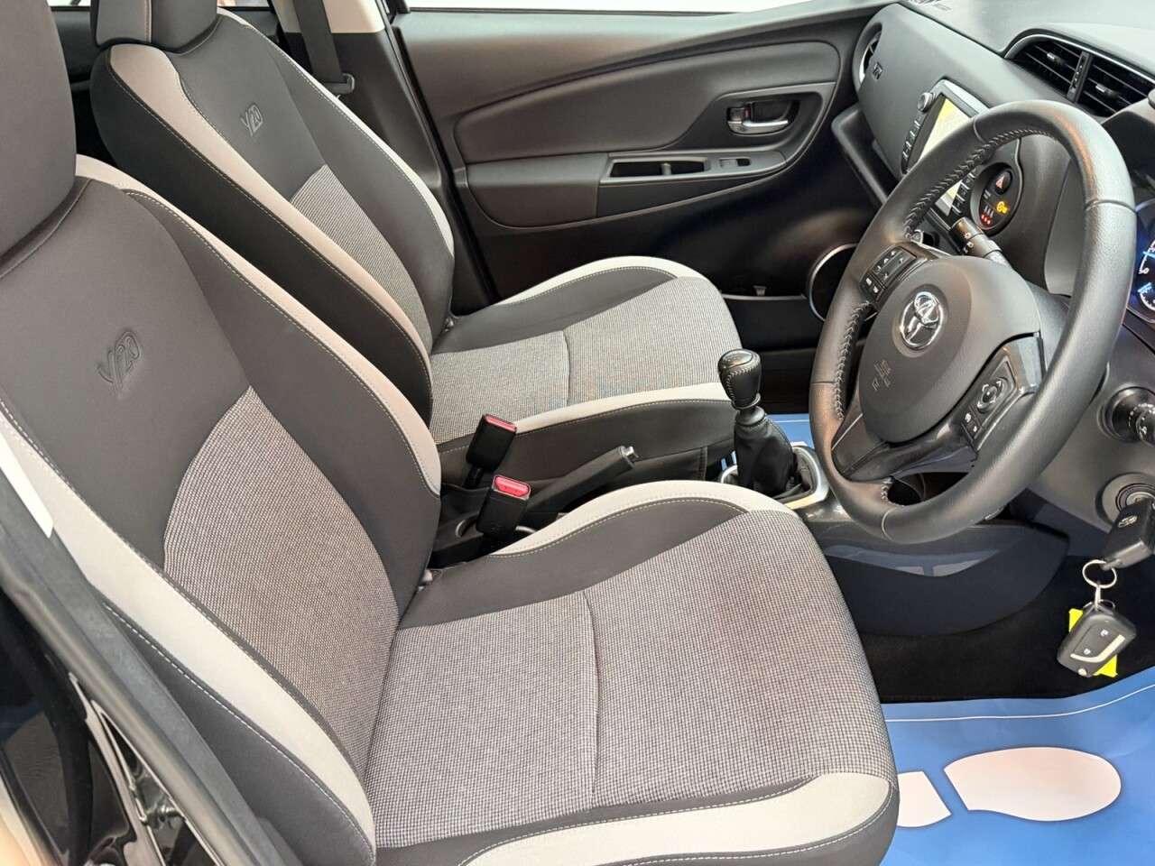 2019 TOYOTA YARIS 2019 TOYOTA YARIS