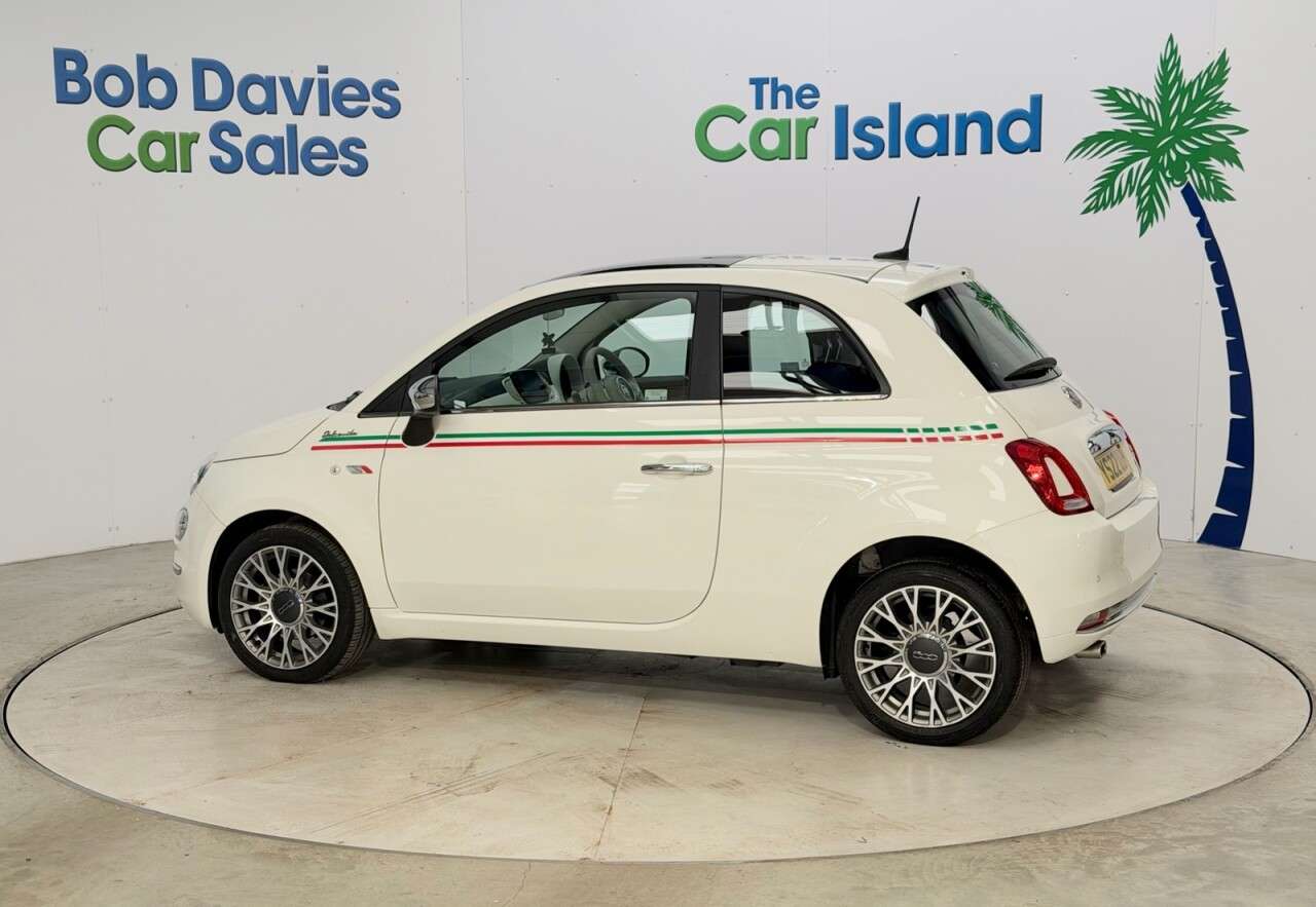 2022 FIAT 500 2022 FIAT 500