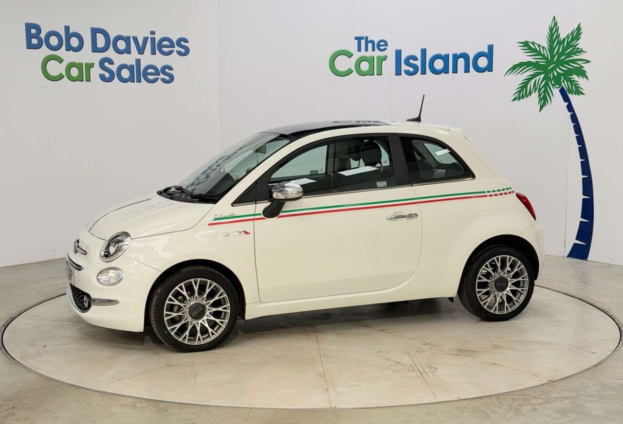 2022 FIAT 500 2022 FIAT 500