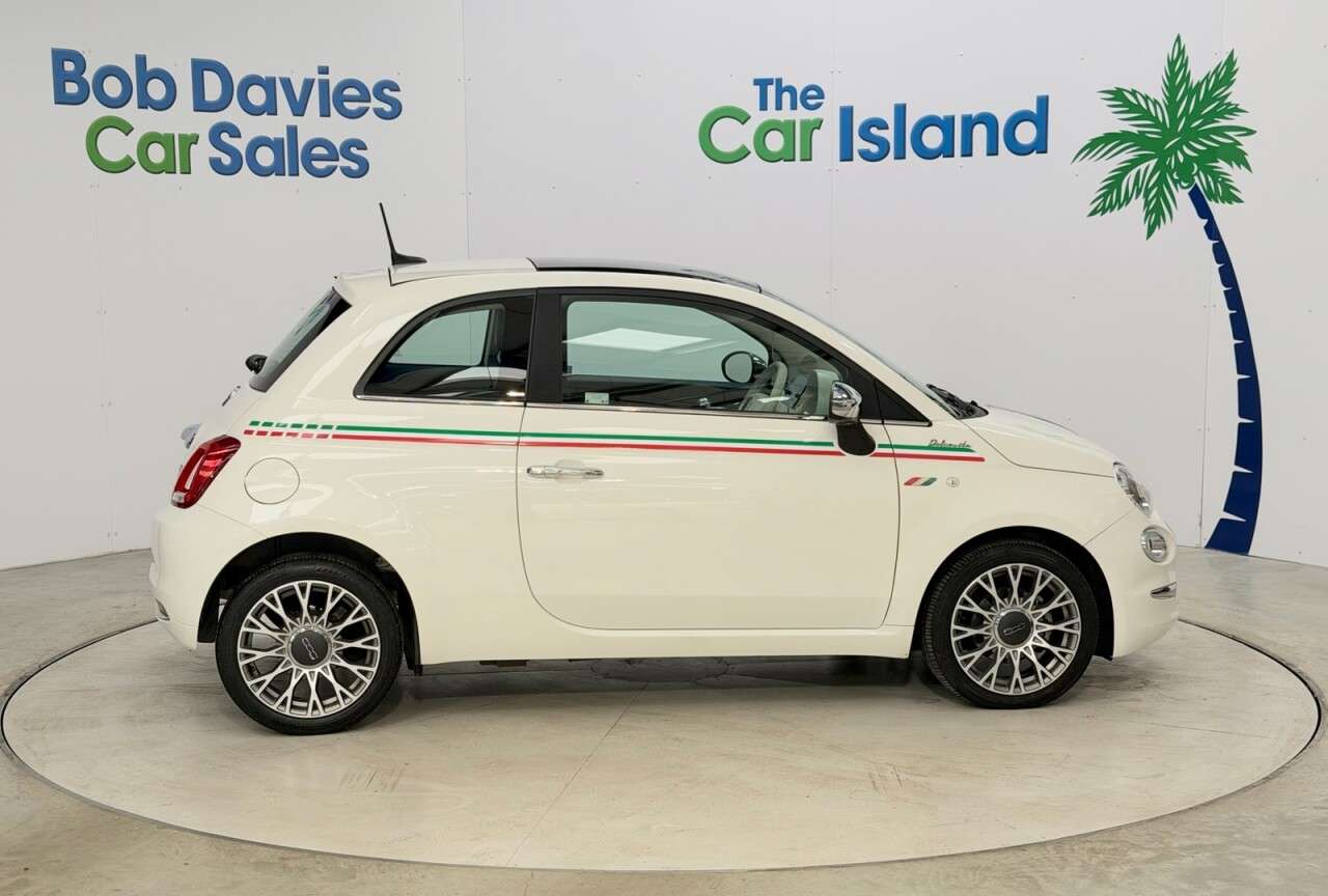 2022 FIAT 500 2022 FIAT 500