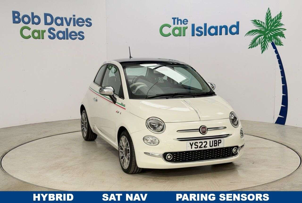 A 2022 FIAT 500 1.0 MHEV Dolcevita Plus Hatchback 3dr Petrol Manual Euro 6 (s/s) (70 bhp) M A 2022 FIAT 500 1.0 MHEV Dolcevita Plus Hatchback 3dr Petrol Manual Euro 6 (s/s) (70 bhp) M