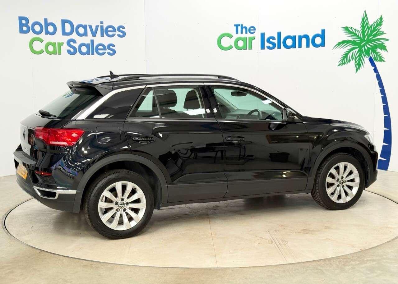 2021 VOLKSWAGEN T-ROC 2021 VOLKSWAGEN T-ROC