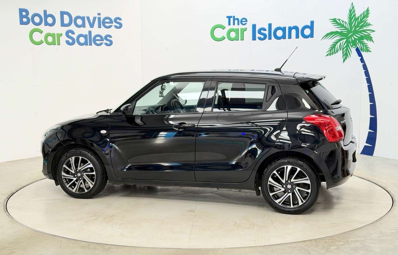 2022 SUZUKI SWIFT 2022 SUZUKI SWIFT