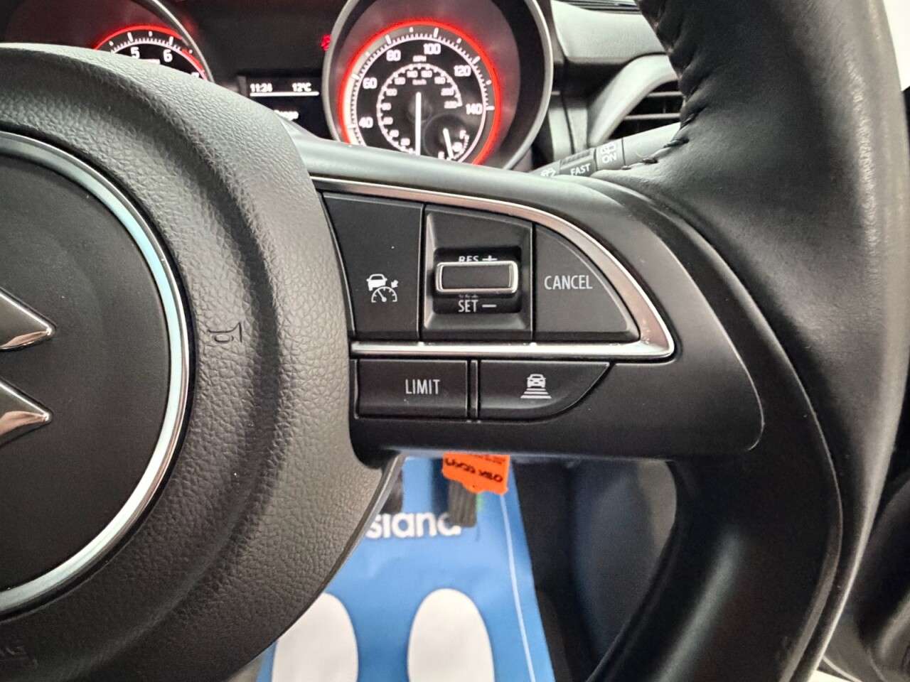 2022 SUZUKI SWIFT 2022 SUZUKI SWIFT