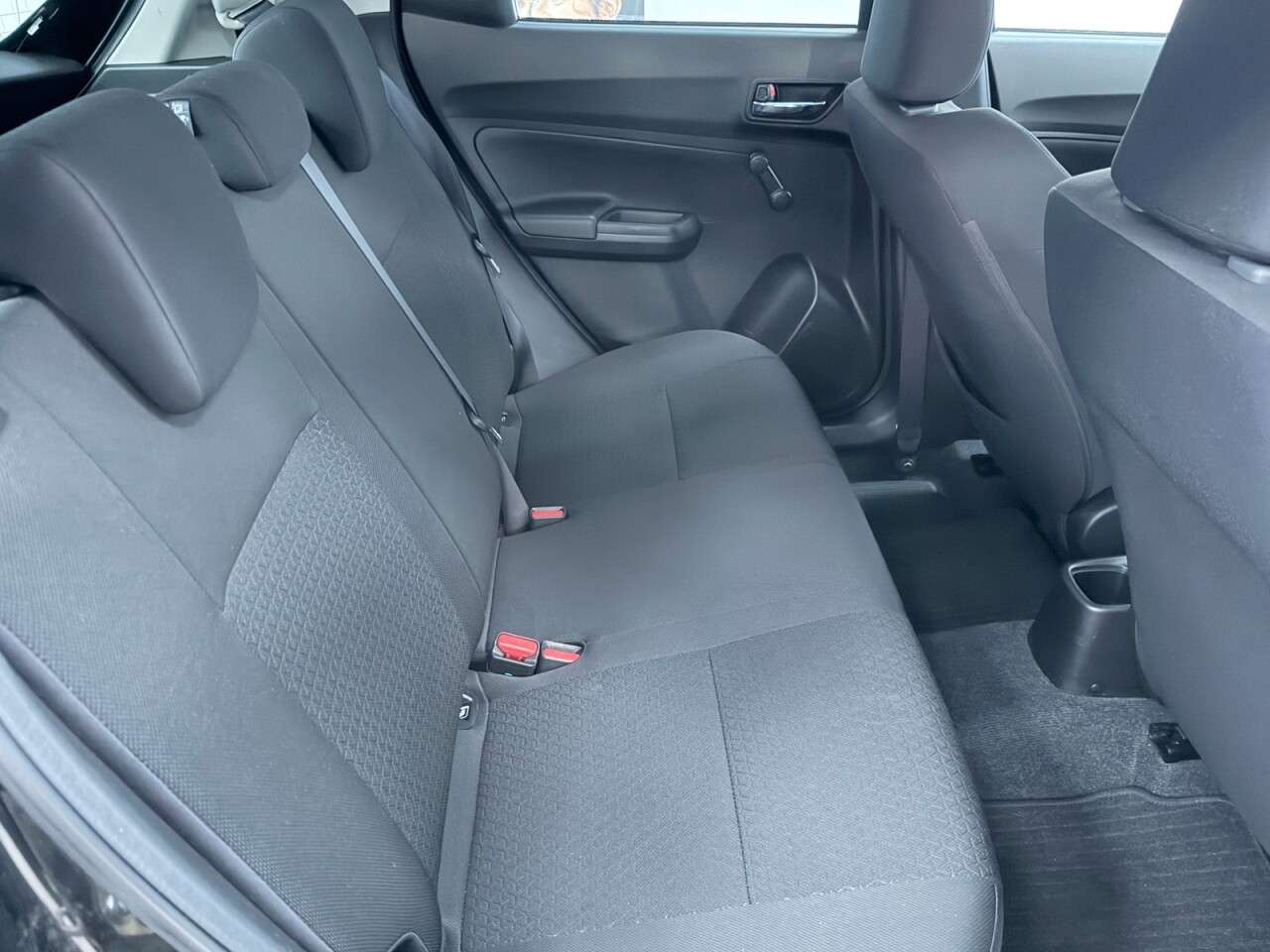 2022 SUZUKI SWIFT 2022 SUZUKI SWIFT