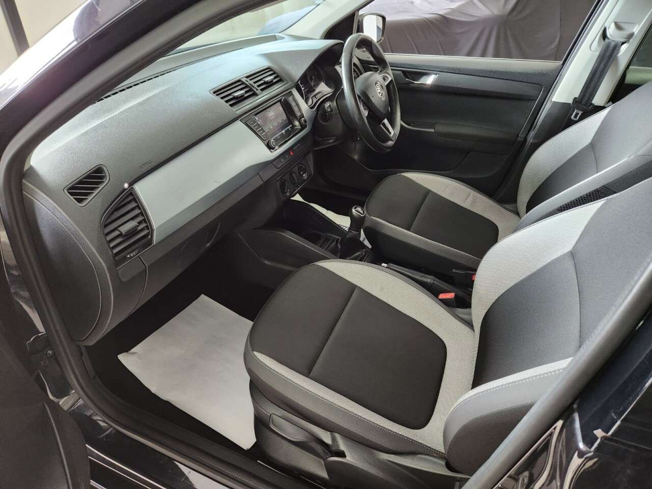 2018 SKODA FABIA 2018 SKODA FABIA