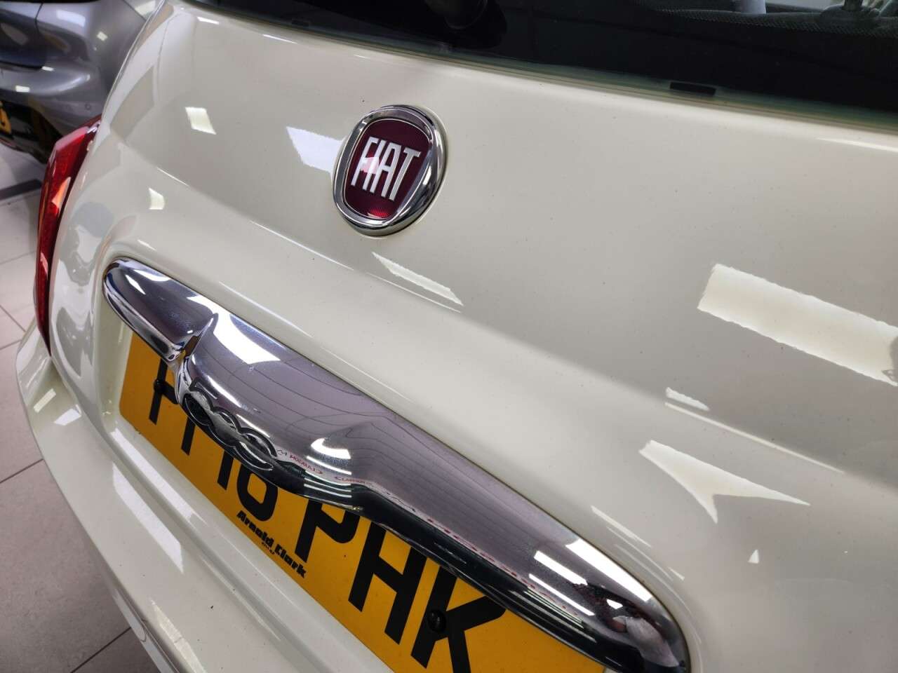 2018 FIAT 500 2018 FIAT 500