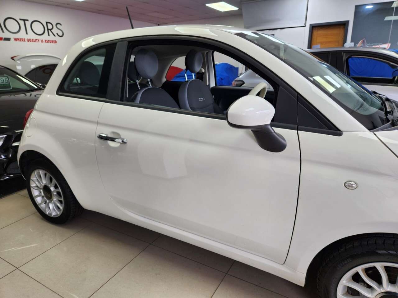 2018 FIAT 500 2018 FIAT 500