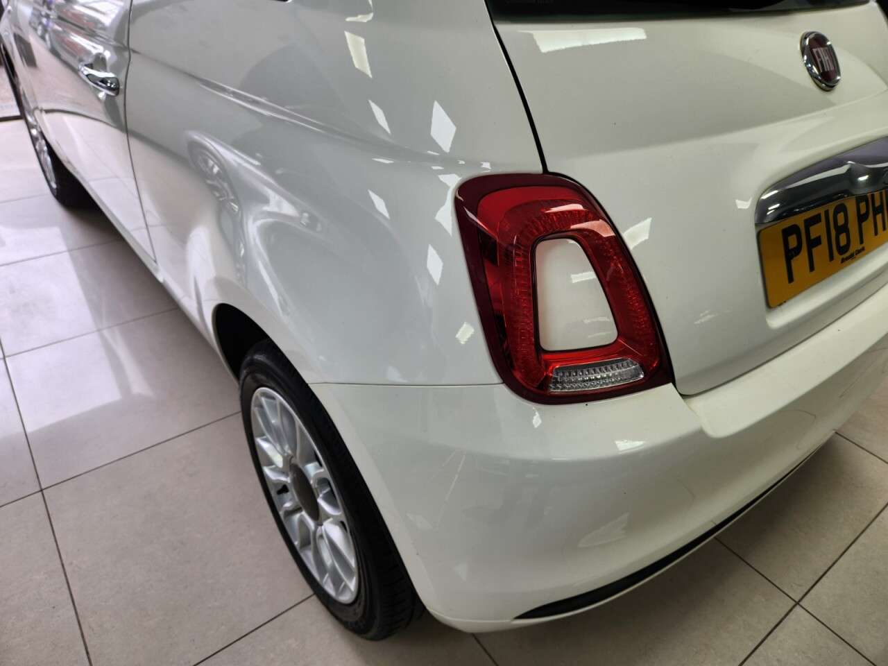 2018 FIAT 500 2018 FIAT 500