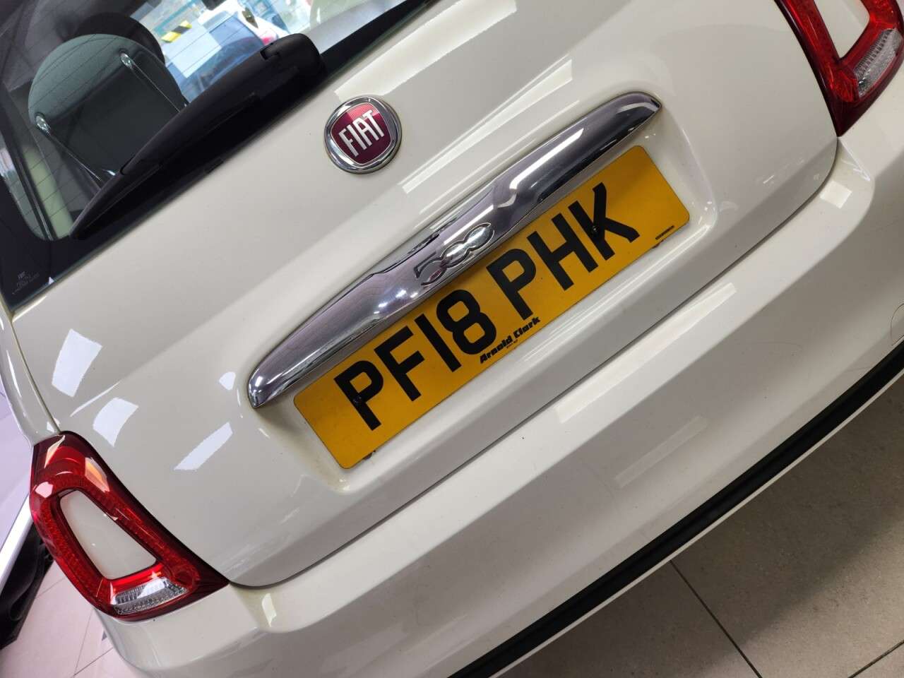 2018 FIAT 500 2018 FIAT 500