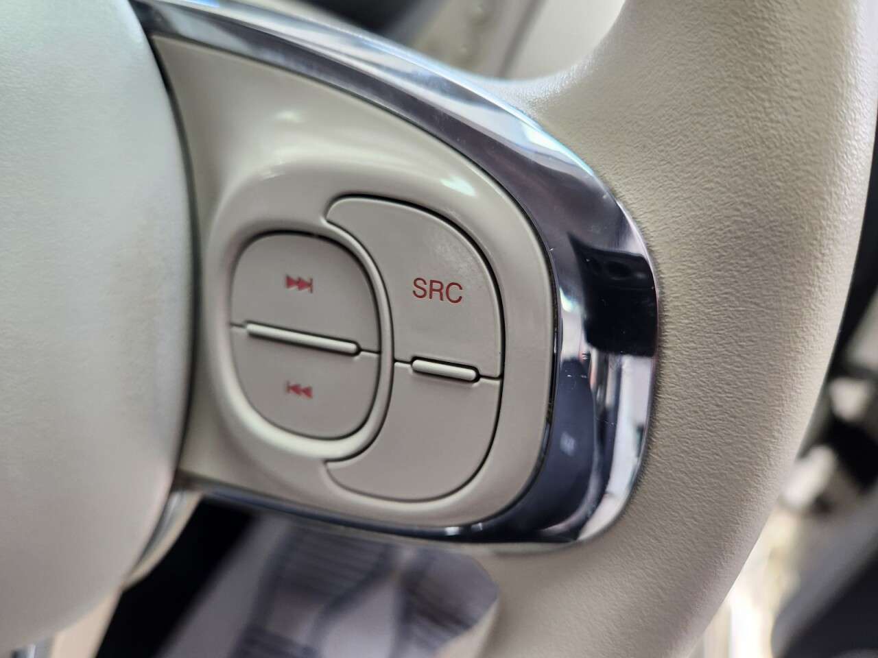 2018 FIAT 500 2018 FIAT 500