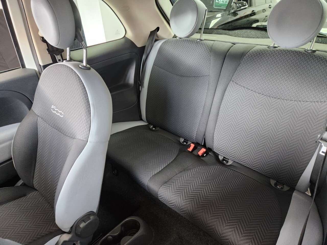 2018 FIAT 500 2018 FIAT 500