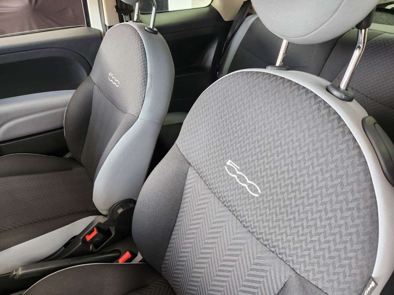 2018 FIAT 500 2018 FIAT 500