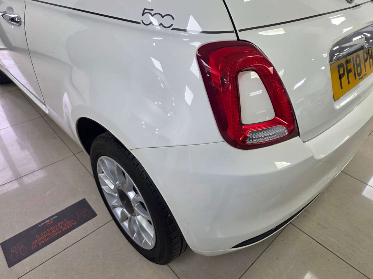 2018 FIAT 500 2018 FIAT 500