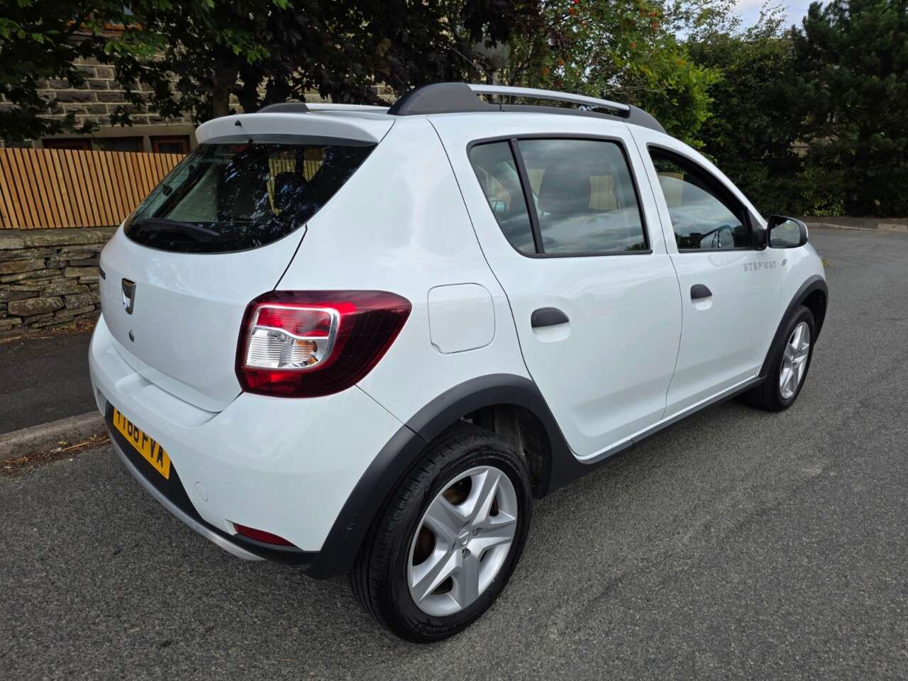 A 2016 DACIA SANDERO STEPWAY 1.5 dCi Ambiance Hatchback 5dr Diesel Manual Euro 6+SERVICE HISTORY+|£20 YE A 2016 DACIA SANDERO STEPWAY 1.5 dCi Ambiance Hatchback 5dr Diesel Manual Euro 6+SERVICE HISTORY+|£20 YE