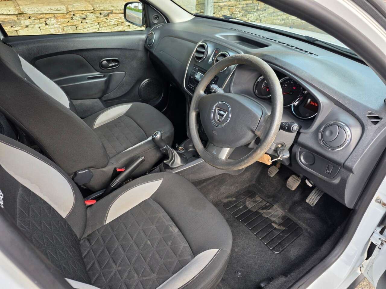 2016 DACIA SANDERO STEPWAY 2016 DACIA SANDERO STEPWAY