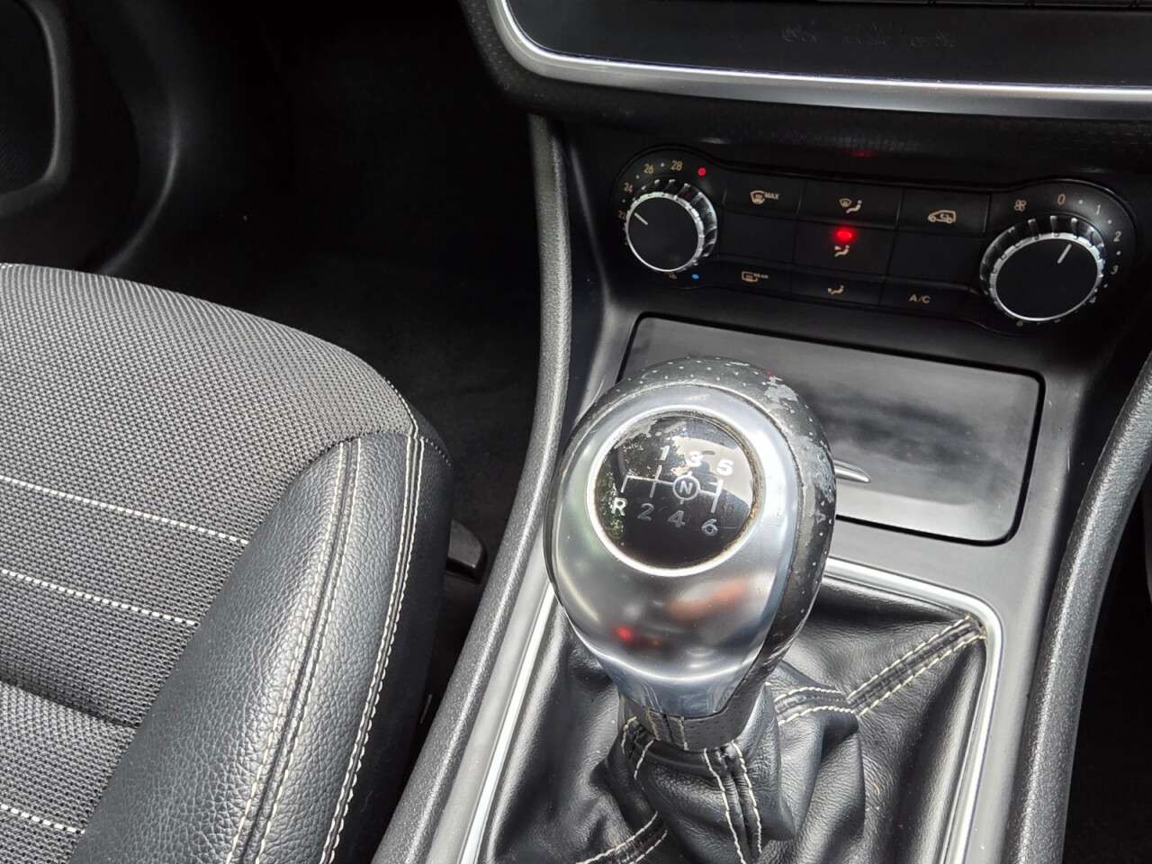 2014 MERCEDES-BENZ A-CLASS 2014 MERCEDES-BENZ A-CLASS